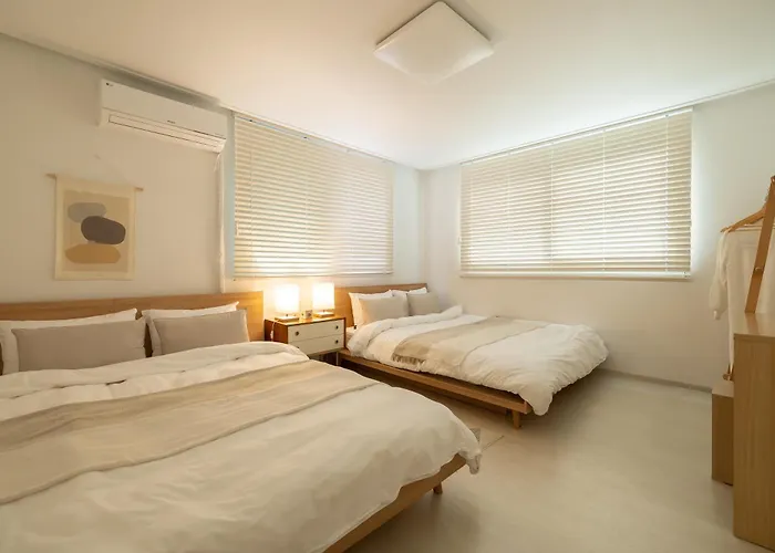 5 Min To 마포역, Easy Access To Hongdae, Airport Railroad And Bus - Foreigner Only * ソウル特別市